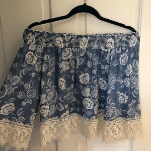 Ces Femme- Off the shoulder Top